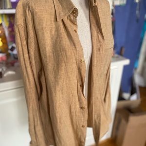 Mens linen button down size M